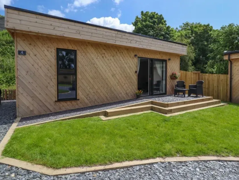 Résidence-Supérieure-Salle de bain privée-Vue sur la campagne-Inc Hot Tub - Image 1