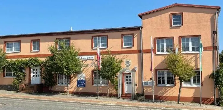 Hotel-Restaurant Christine - Image 1