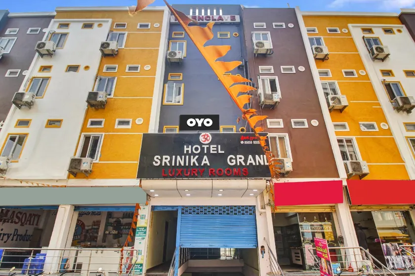 OYO 809401 Hotel Srinika Grand - Image 1