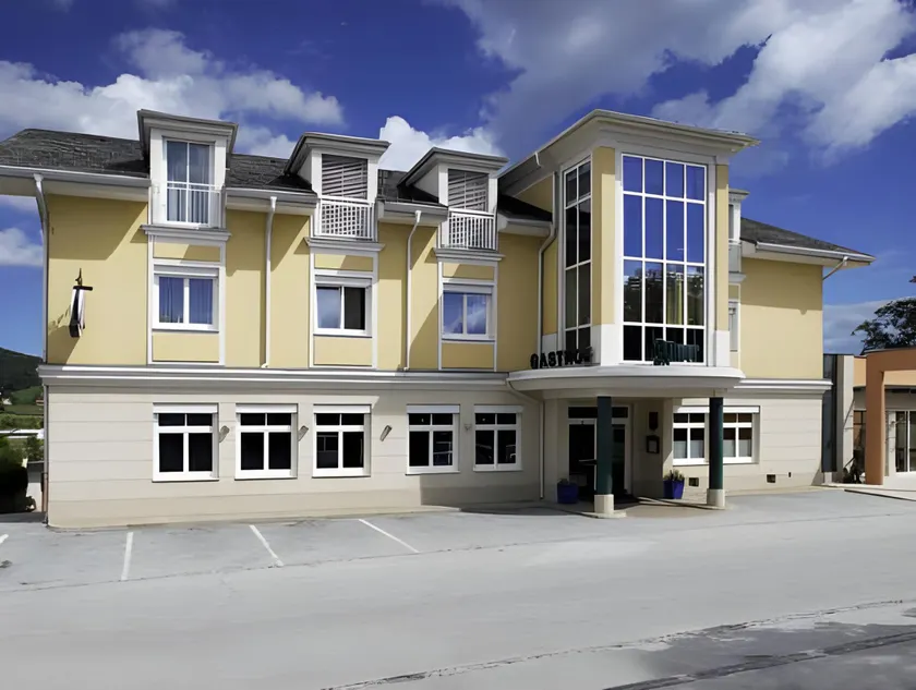 Hotel-Restaurant Allmer - Image 1