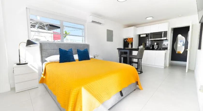 Comfort Studio 10 Min to Hard Rock Stadium - Image 1
