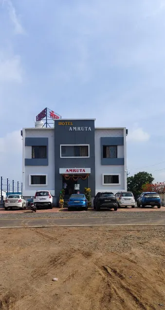 Hotel Amruta Executive Solapur - Image 1