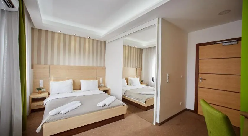 Laurus Motel Airport Tuzla - Image 1