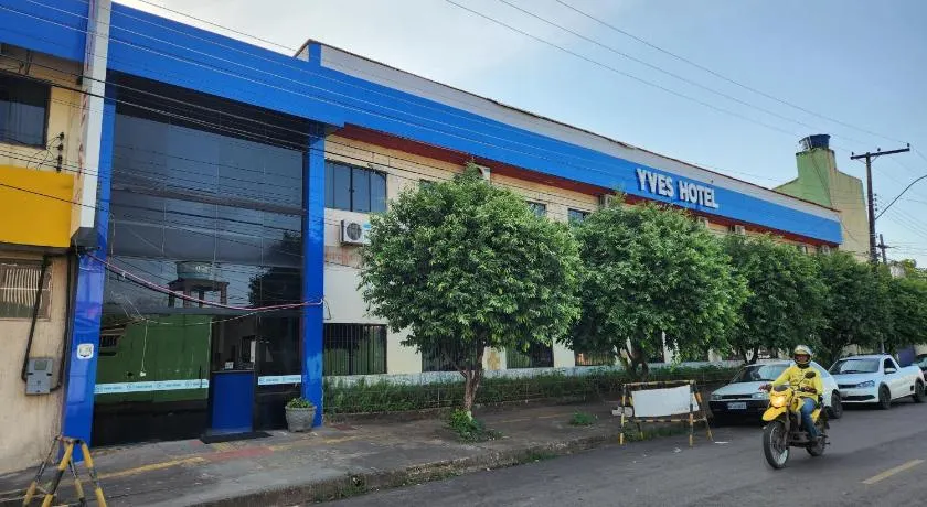 Yves Hotel - Image 1
