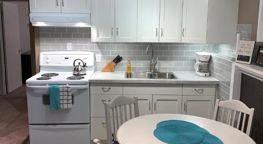 Newly Renovated Basement Suite! - Image 1