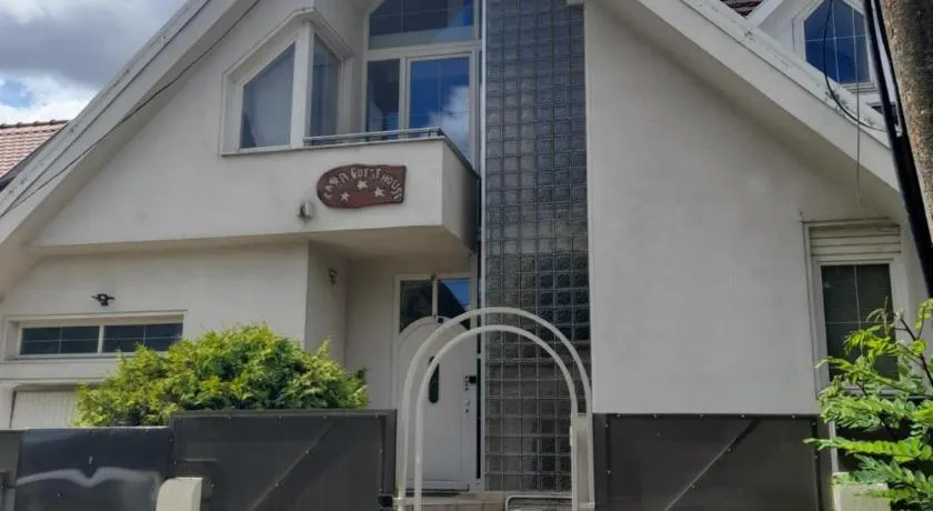 Lara Guest House - Image 1