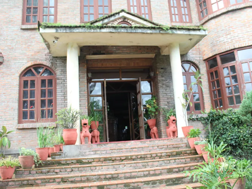 Niva Niwa Lodge and Resort - Image 1