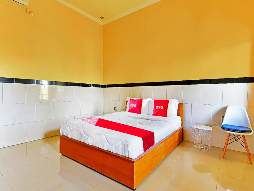 OYO 91078 Mulia Agung Residence - Image 1