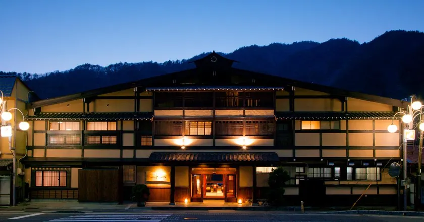 Kiso Fukushima Onsen Yama Mizuki URARA Tsutaya - Image 1
