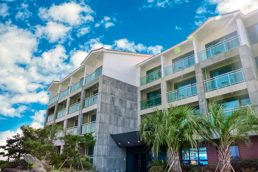 Jeju Resort - Image 1