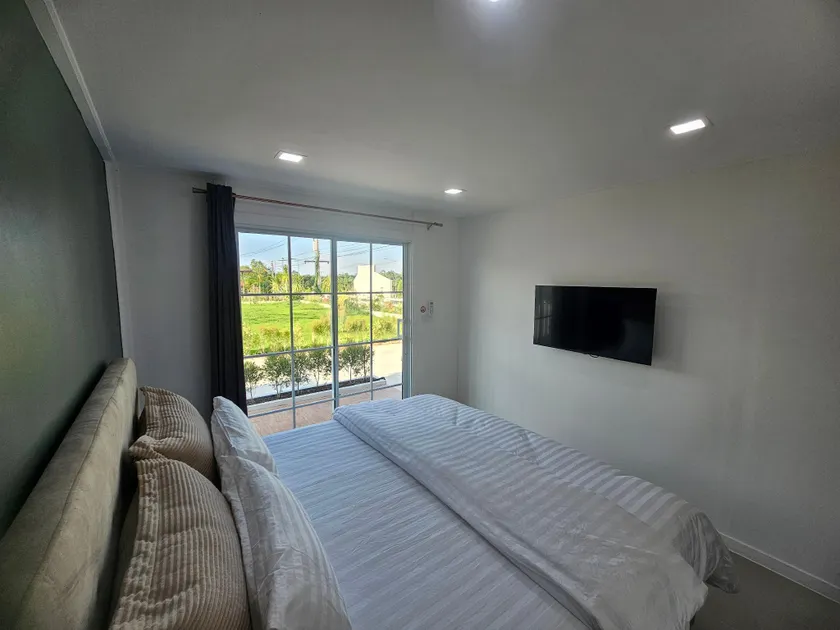 The Moonlight Homestay - Image 1