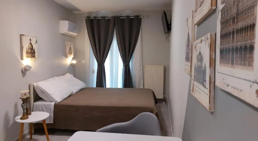 Grey Room - Image 1