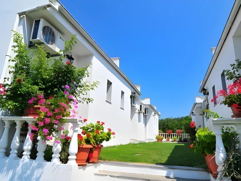 Antigone Thassos Hotel - Image 1