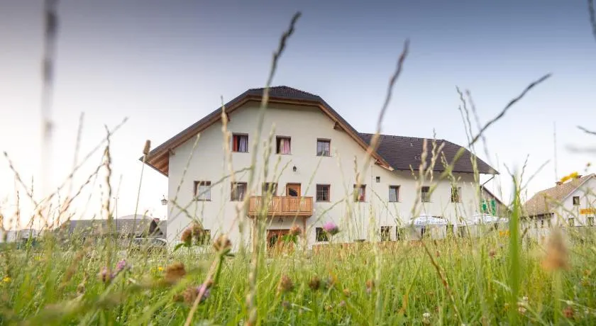 Guesthouse Macesen - Image 1