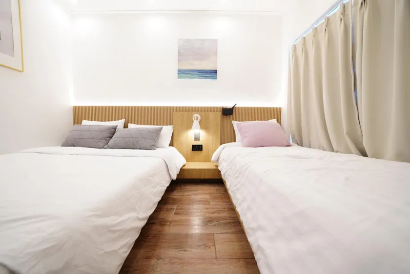 Myeongdong Artmonstay - Image 1