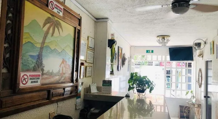 Hotel La Palma Girardot - Image 1