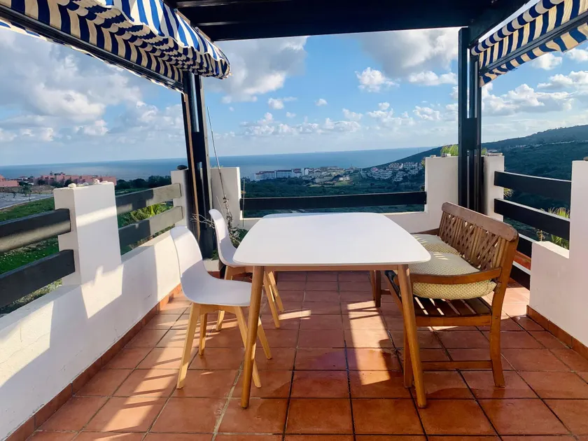 Penthouse with swimming pool in Manliva - Image 1