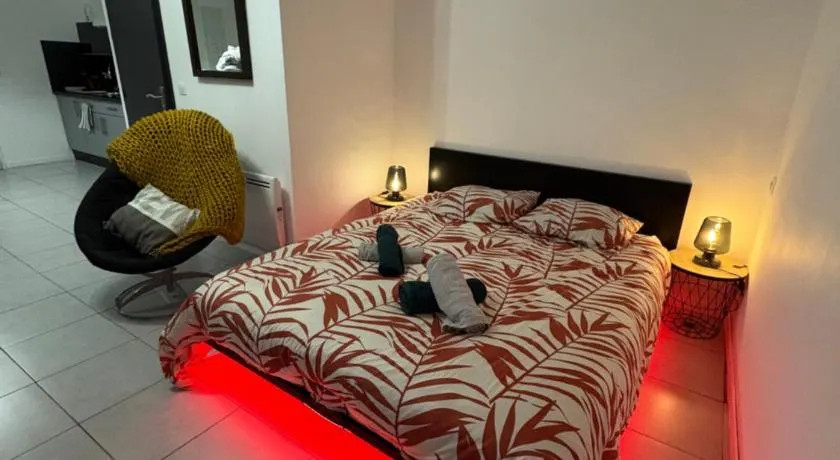 Appartement moderne centre du Crès - Image 1