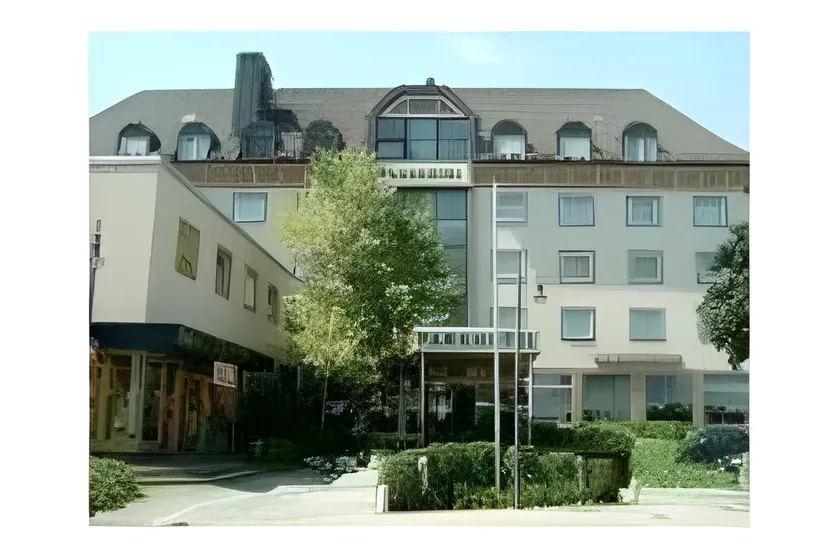 Parkhotel Crombach am Salingarten - Image 1