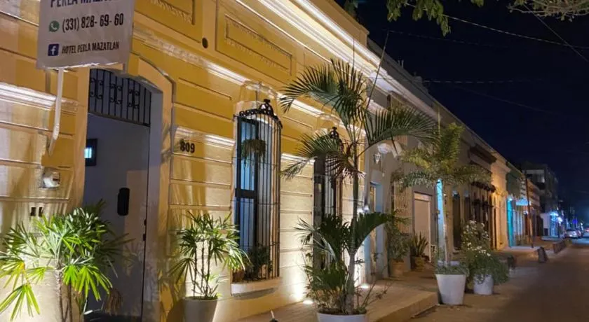 Hotel Perla Mazatlan - Image 1