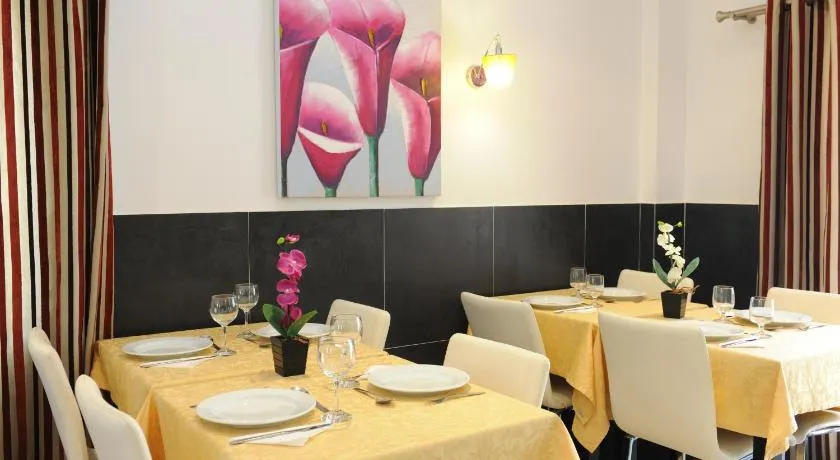 Inn Luanda - Image 1