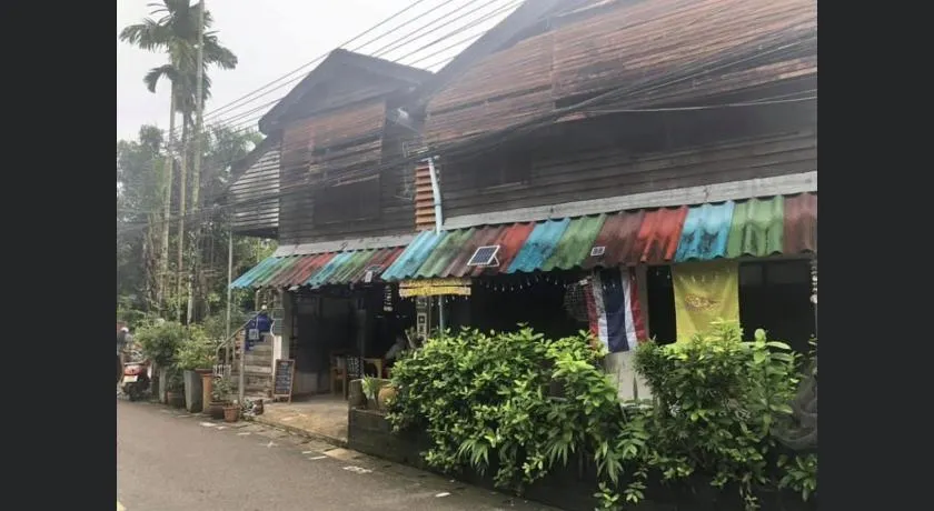 Pano Solar Guest House (พาโน โซล่า เกสเฮ้าส์ ) - Image 1
