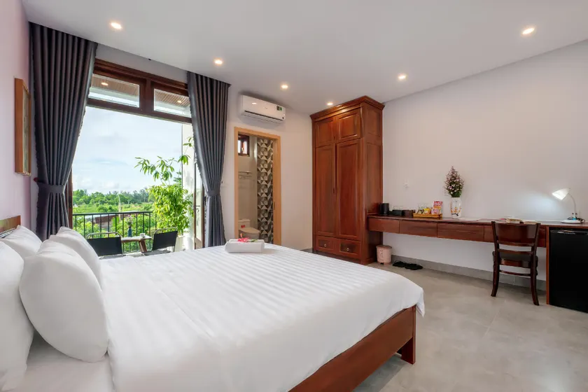 Cat Tien Villa - Image 1