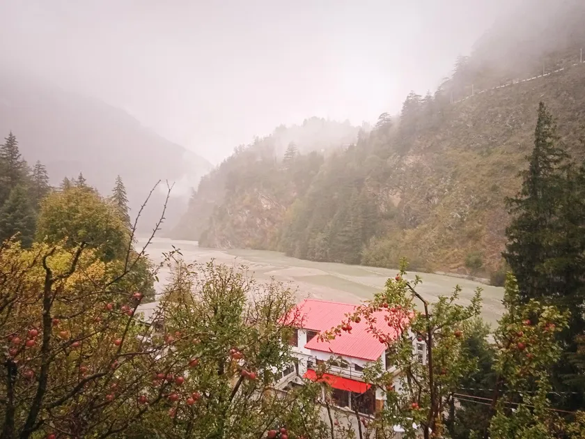 Snowy Hill Resort - Image 1