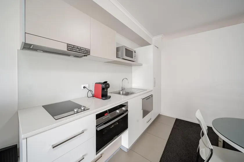 Lakeside 1-Bed with A/C, Parking & Balcony - Image 1