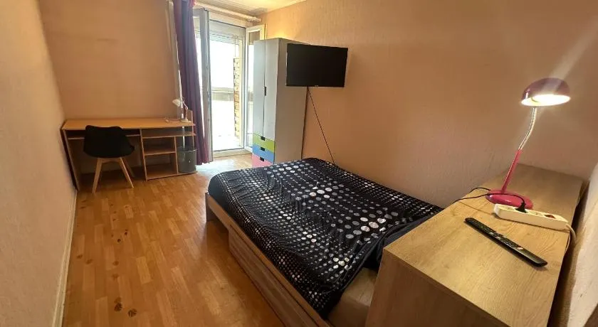 Chambre Privative avec Balcon - Image 1