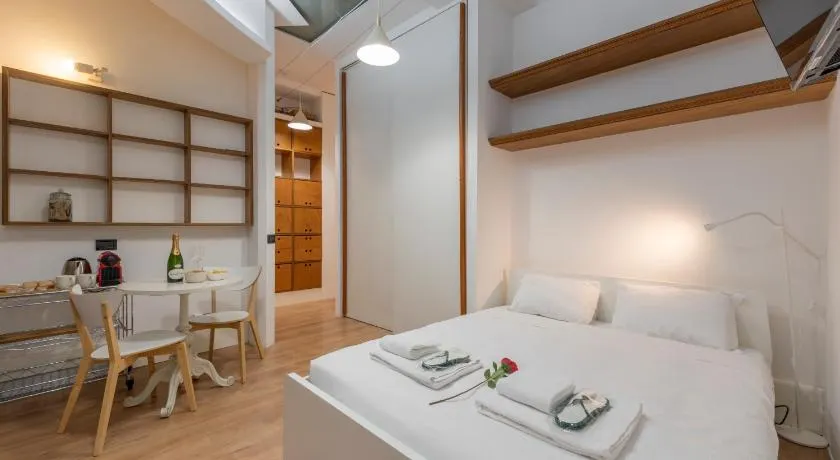 Visconti di Modrone, 18 - Your nest in the heart of Milan - Image 1