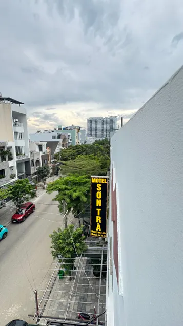 Motel Sơn Trà Near The Beach - Image 1