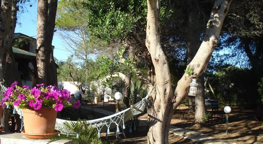 Breezes B&B - Image 1