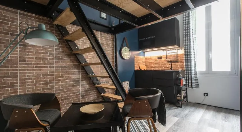 Mezzanine Studio near Monaco - Image 1
