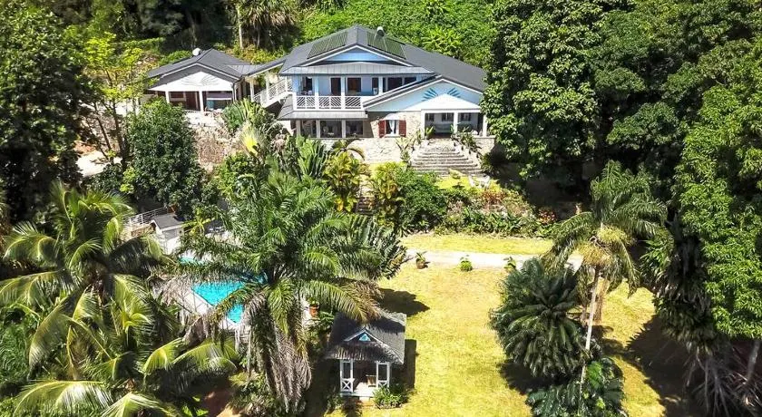 Maison de Jardin Villa - Image 1