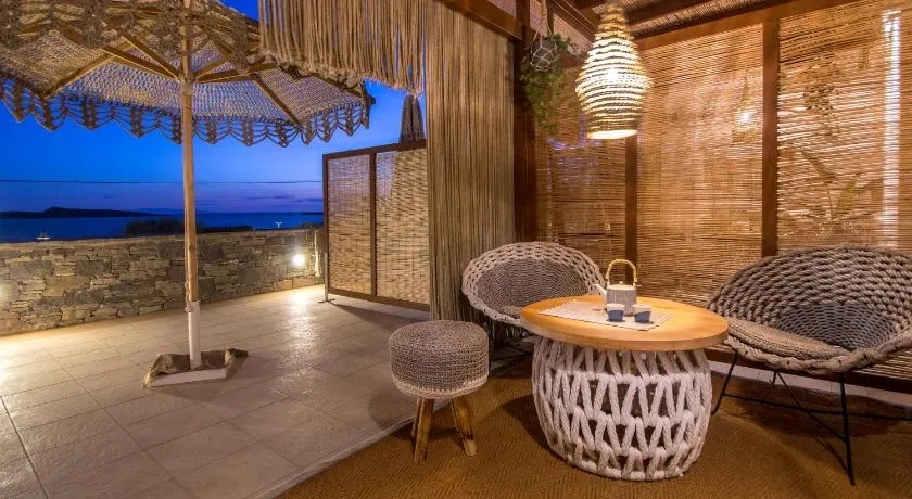 Syros Wellness Luxury Suites - Image 1