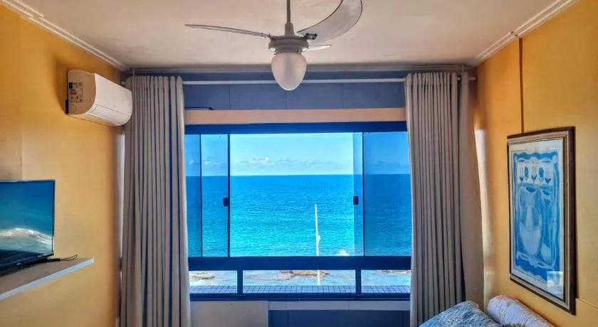 Farol Barra flat 412 - Image 1