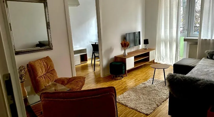 Przytulny Apartament z Balkonem Stalowa Wola - Image 1