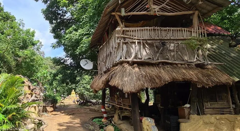 Yala Jungle humbhaha hostel - Image 1