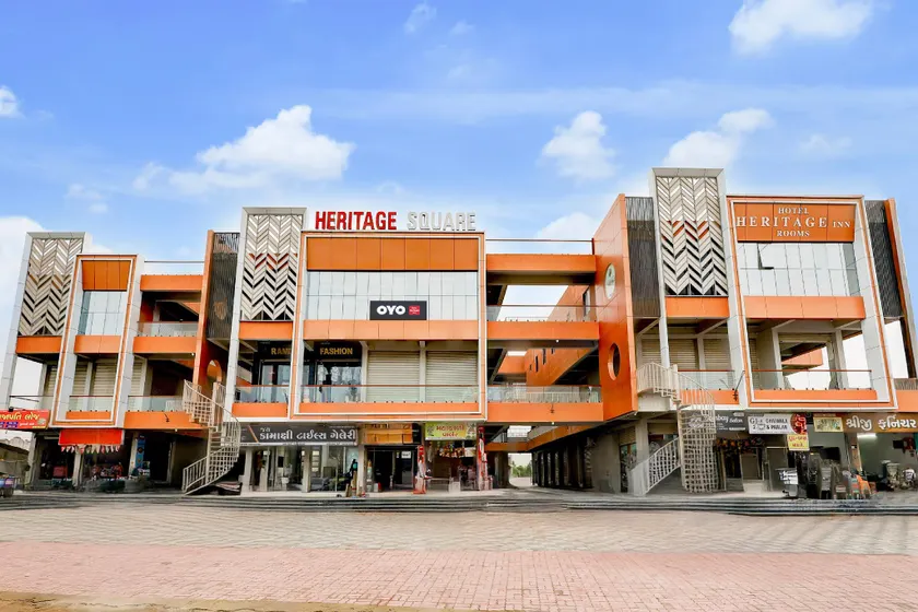 Hotel Heritage Inn - Image 1