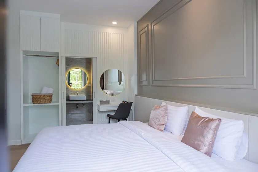 Wellington Hotel Prachuapkhirikhan - Image 1