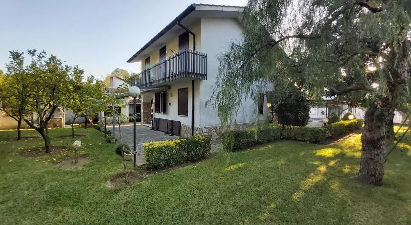 Villa l'Amante - Image 1