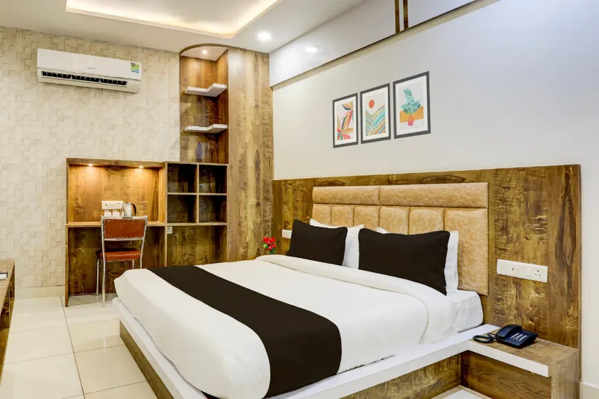 Super Townhouse Model Town Rohtak Formerly Hotel Tathastu - Image 1