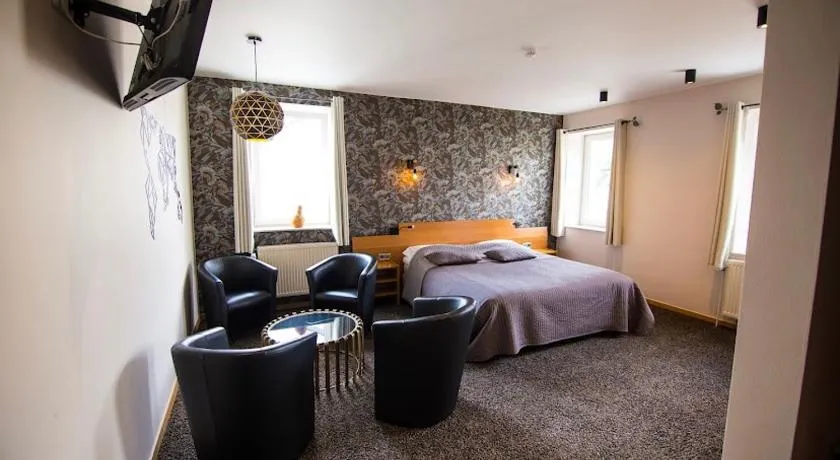 Hotel L'Escapade - Image 1
