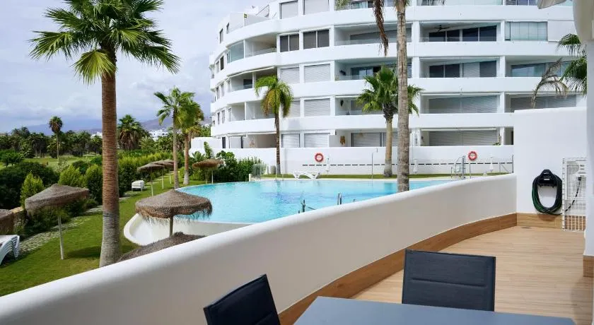 Mar de Astrid Apartamentos Playa Granada - Image 1