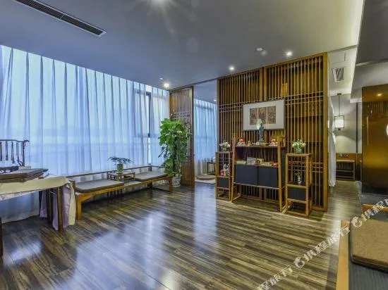 Chengdu Wuxiang Zen Hotel - Image 1