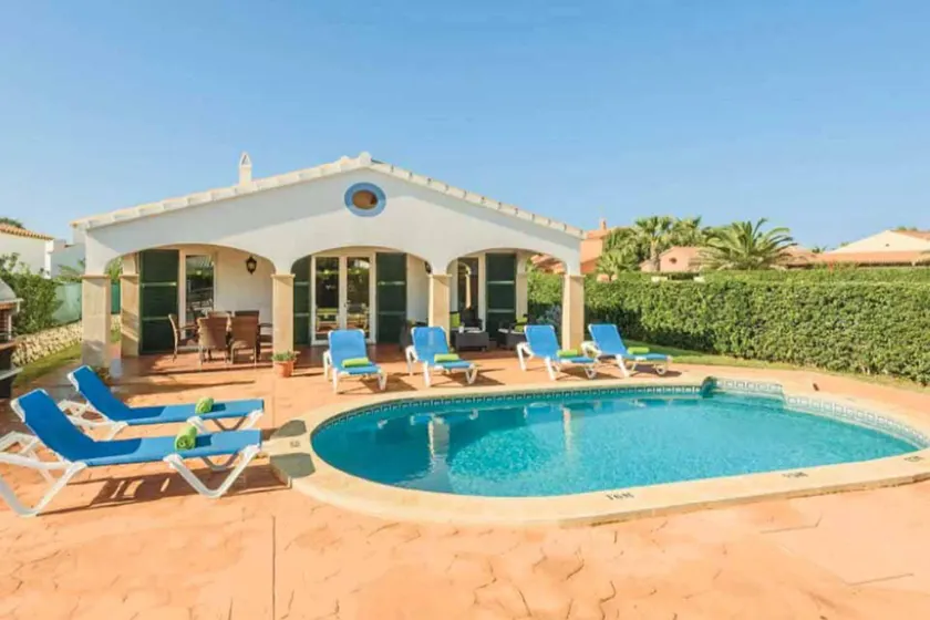 Villa Sullastres - Image 1