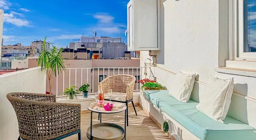 Bonaire Penthouse Sitges 2 terraces steps from beach - Image 1