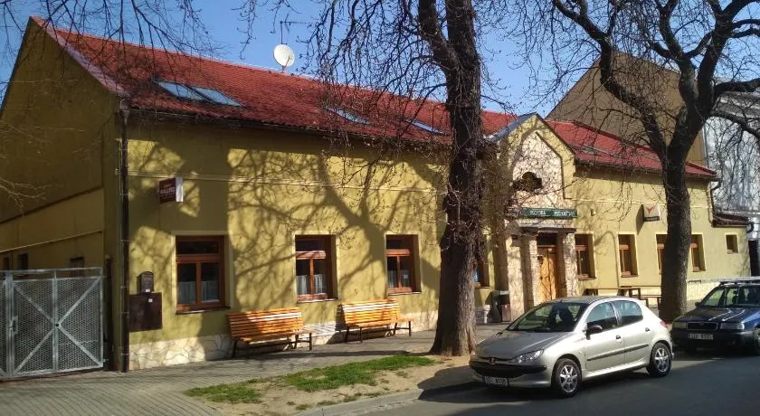 Penzion Pod Kaštany Kvasice - Image 1