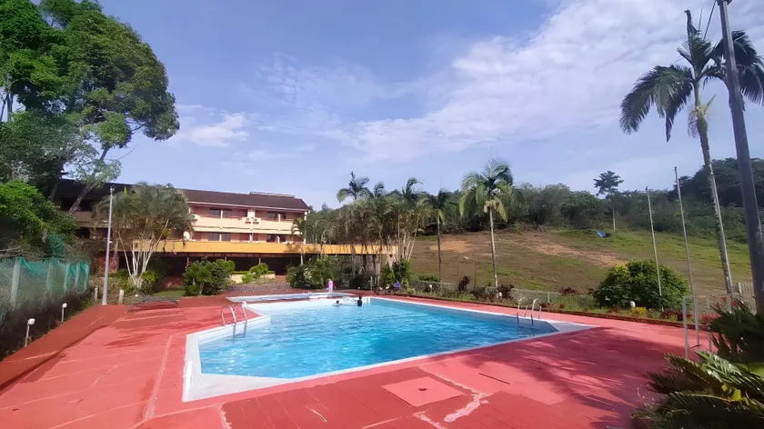 Mersing Merlin Inn - Image 1